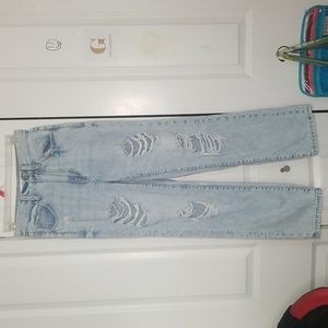 Willow root dad ripped jeans